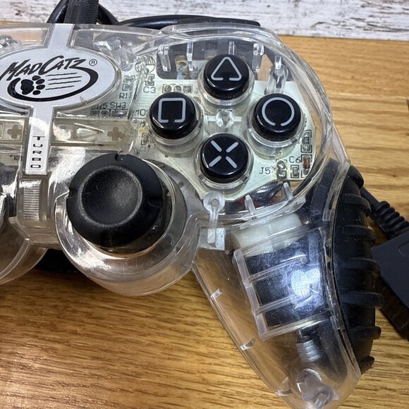 MadCatz Micro Clear Wired Controller for Sony PlayStation 2, PS2 - Picture 5 of 7